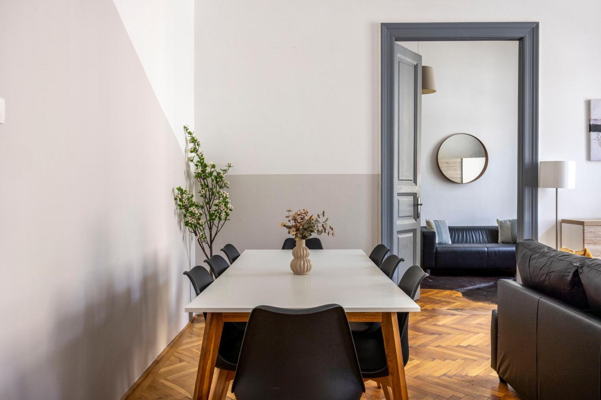 Charming & Cozy Stylish Apartment In The Heart Of Budapest Exterior photo